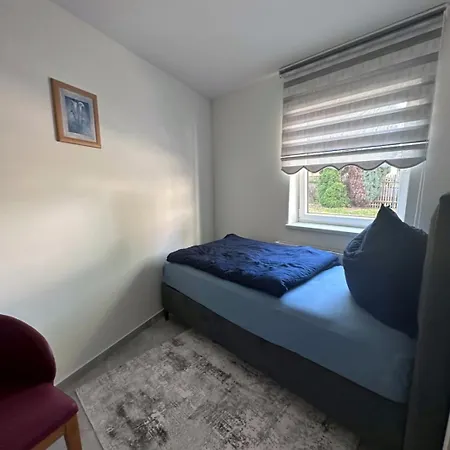 Charmante Ferienwohnung In Thekla Lipsia