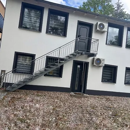 Charmante Ferienwohnung In Thekla *